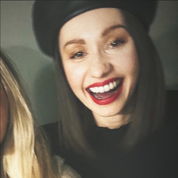 Meet your Posher, Bisera - Picture 1 of 1